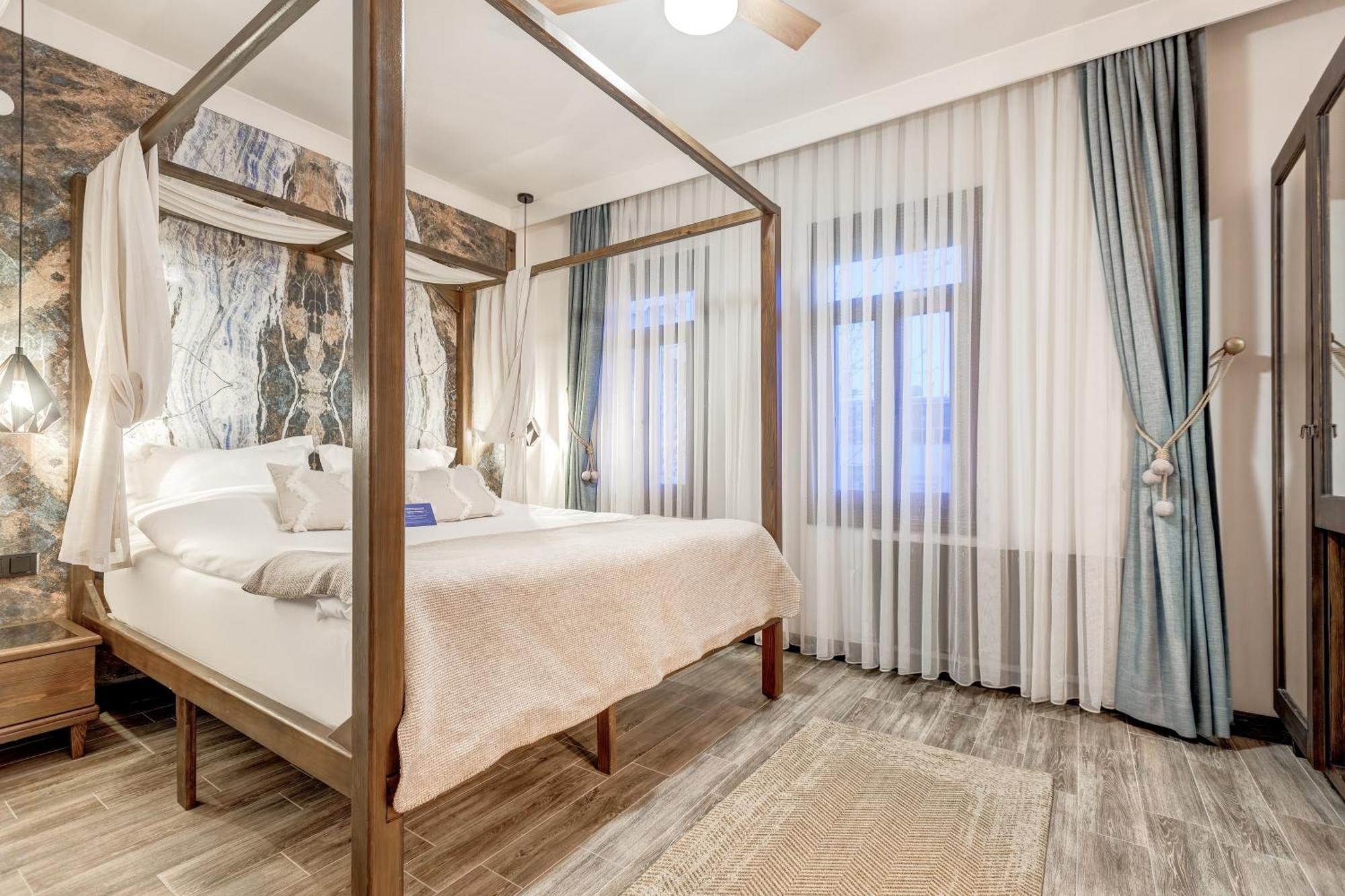 Parna Hotel Cunda Habitación foto